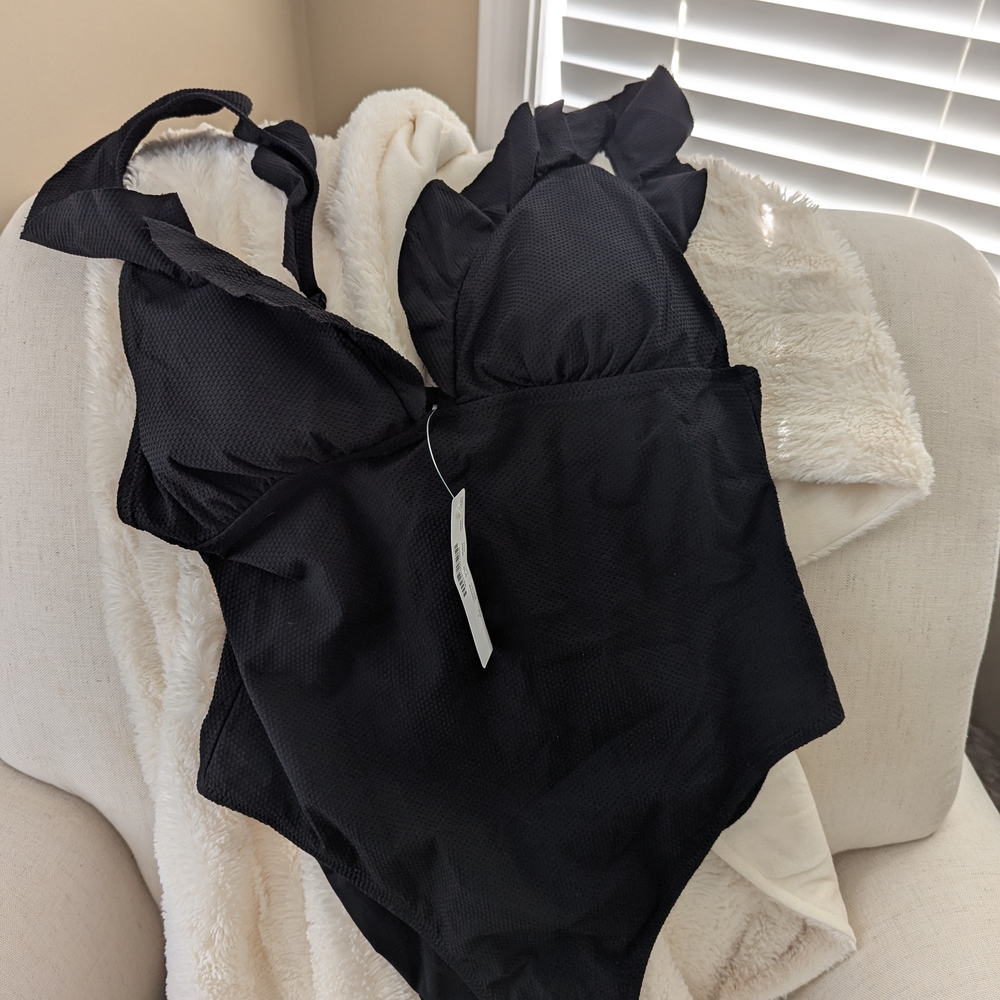 J Crew Elegant Black Women's One piece Swimsuit